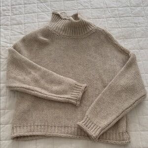 EUC- Anthropologie size M- beige roll neck sweater
